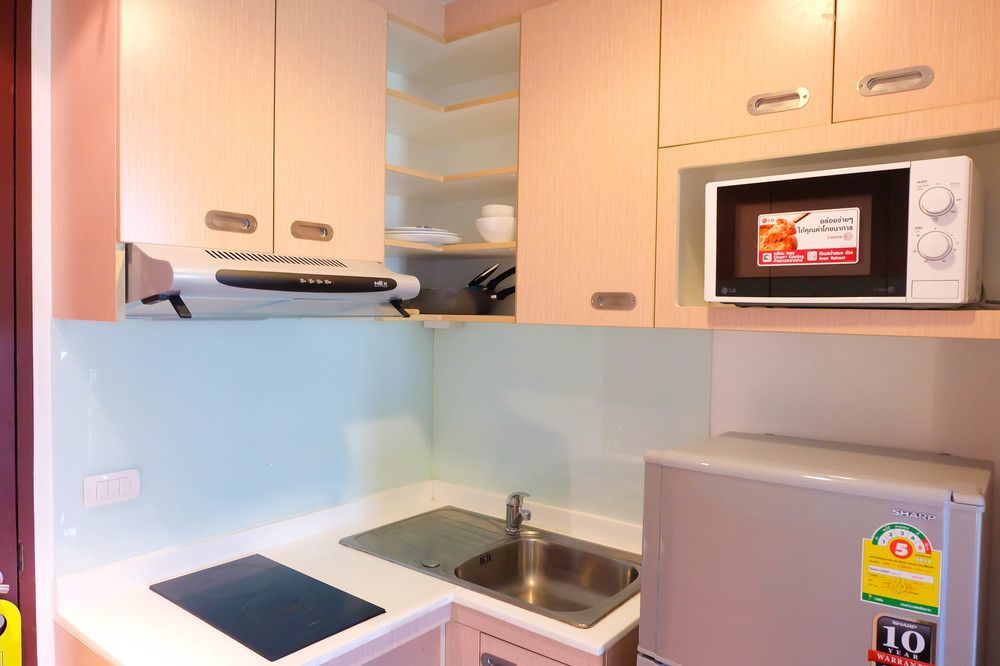 Art Patong Residence Пхукет Экстерьер фото